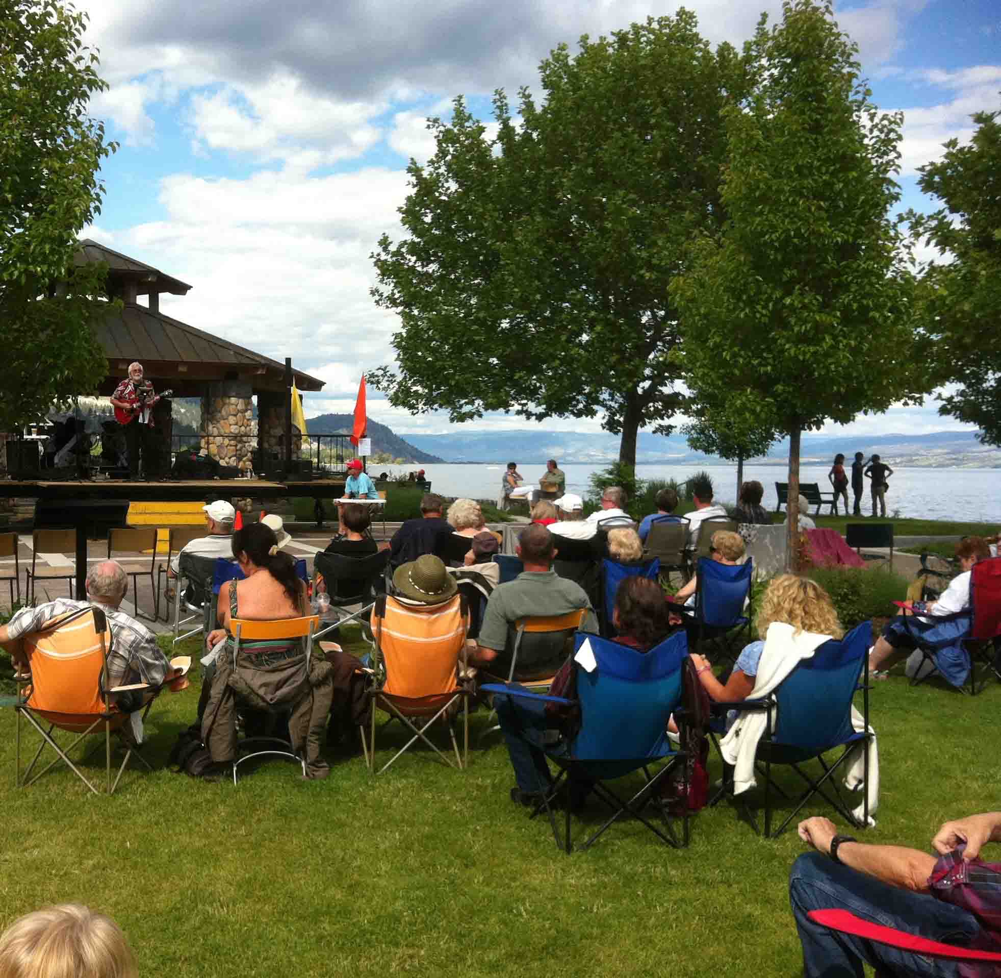 Outdoor Entertainment Peachland Waterfront